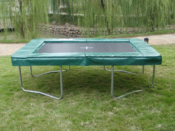 Supertramp clearance rectangular trampoline